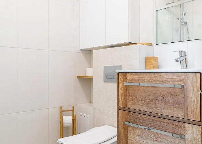 Rentplanet - Wola Apartment Warsaw